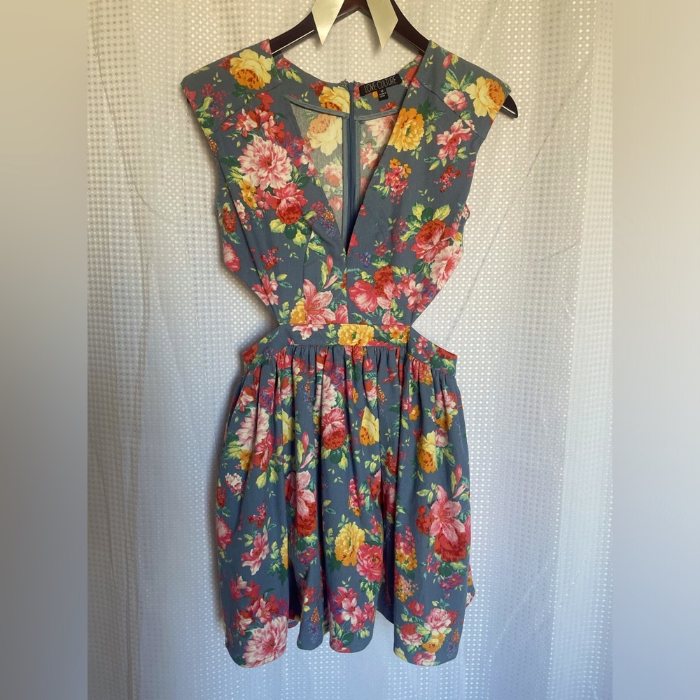 Floral Dress with Deep V-Neck and Hip Cutouts